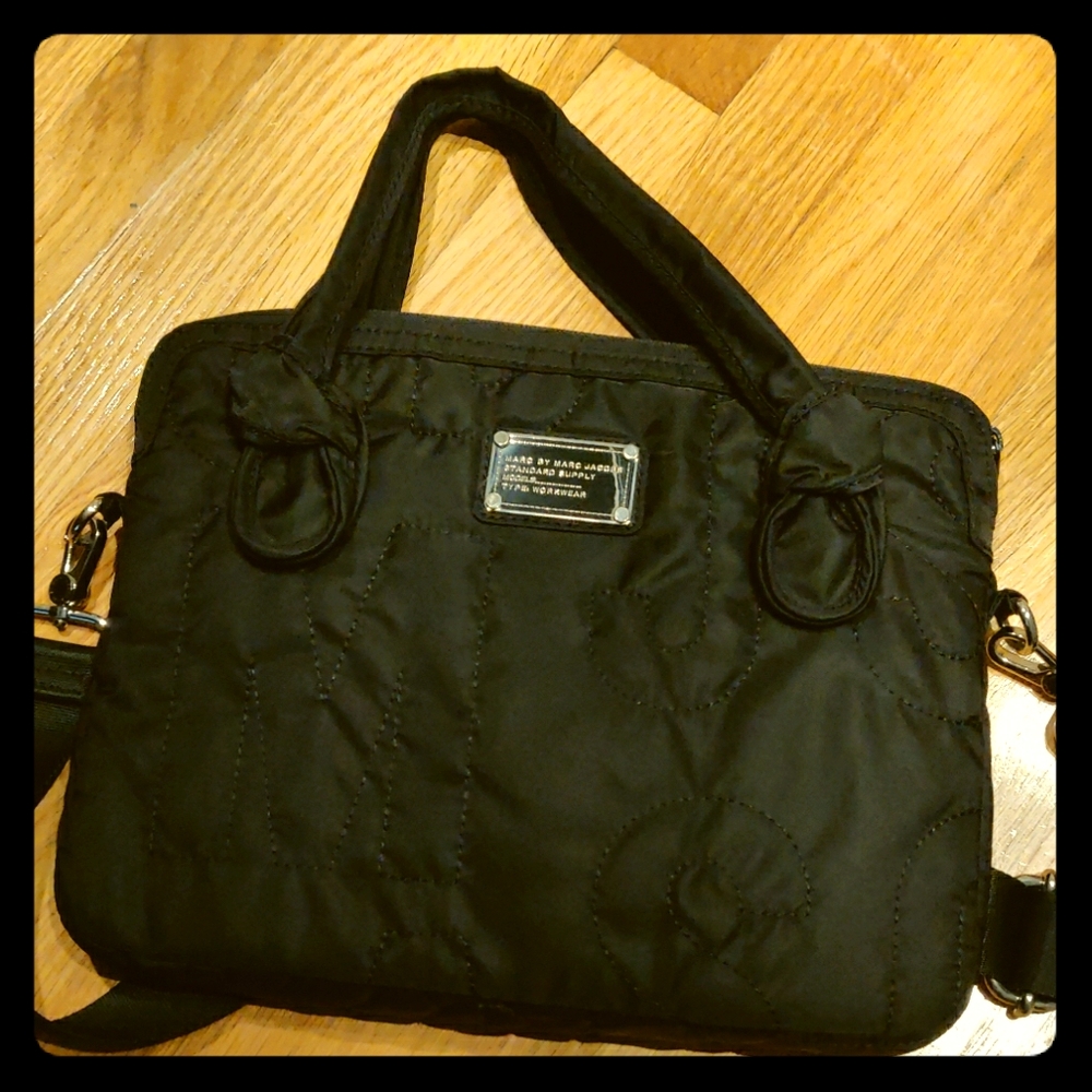 Marc jacob laptop case